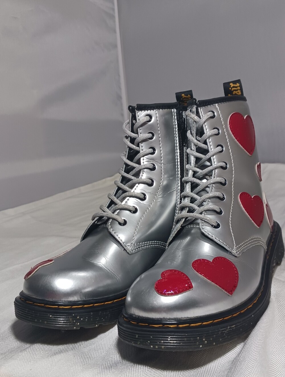 Dr  Martens Metallic Hearts Boots - Picture 7 of 15